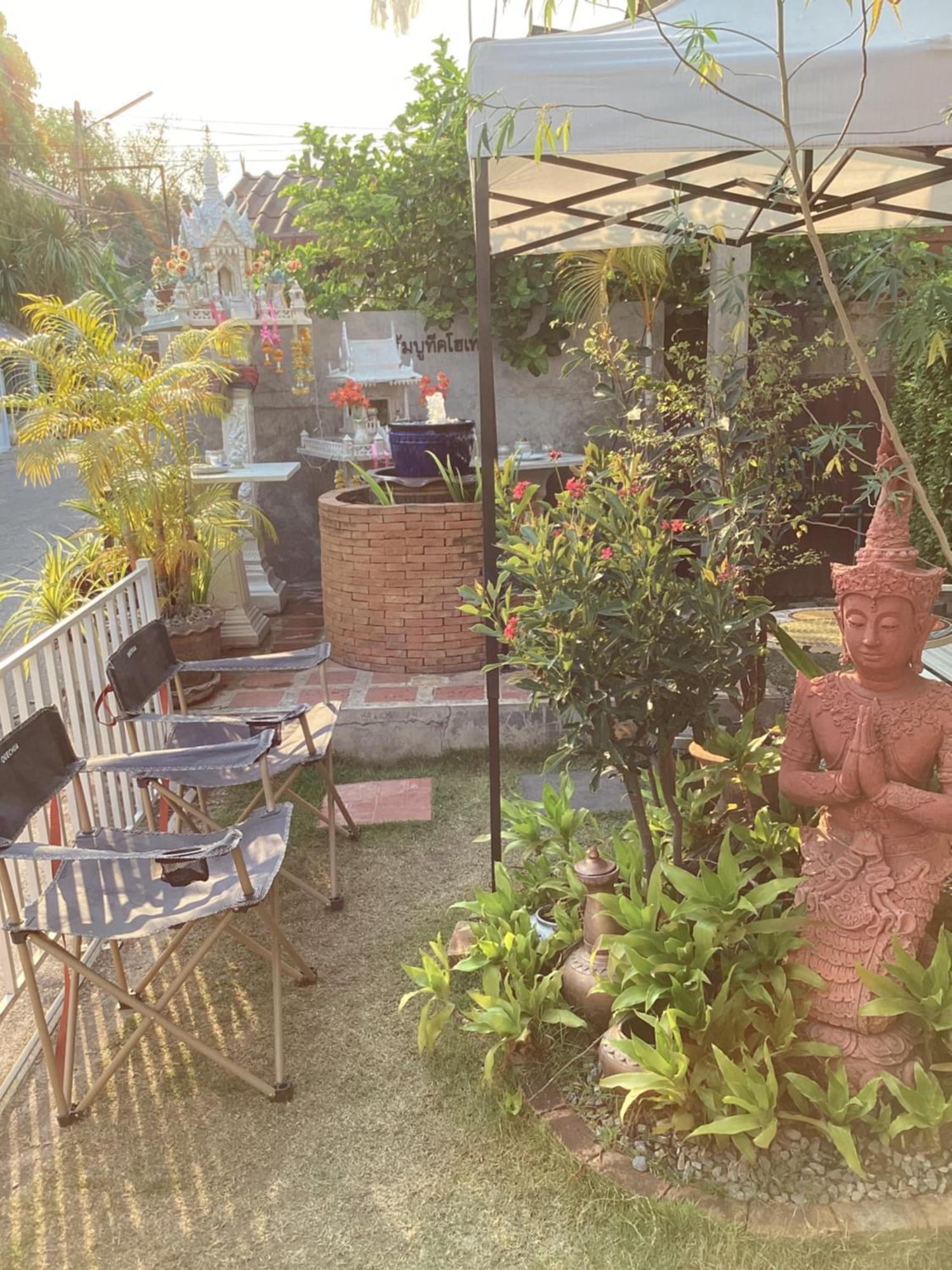 Puak Taem Boutique Hotel Chiang Mai Exterior foto